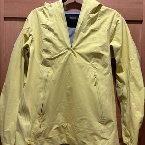 Arc’teryx Women’s Yellow Anorak Jacket
